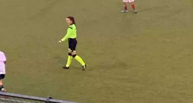 Arbitro donna (foto simbolo) 
